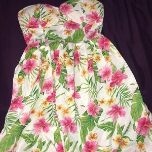 Floral short dress